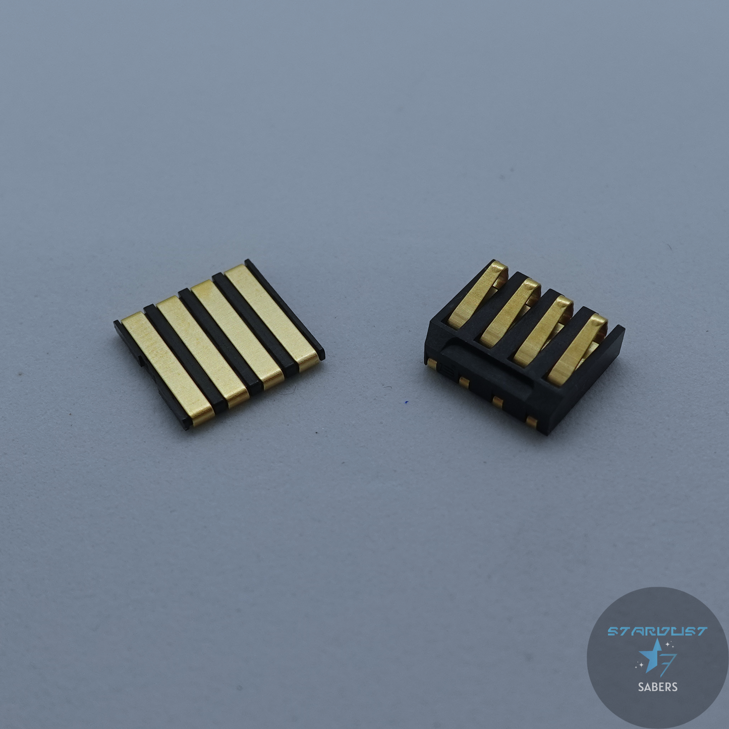 4 Slot Spring Loaded Contact Pair – Stardust Sabers